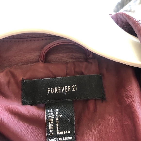 leather jacket - Picture 2 of 2